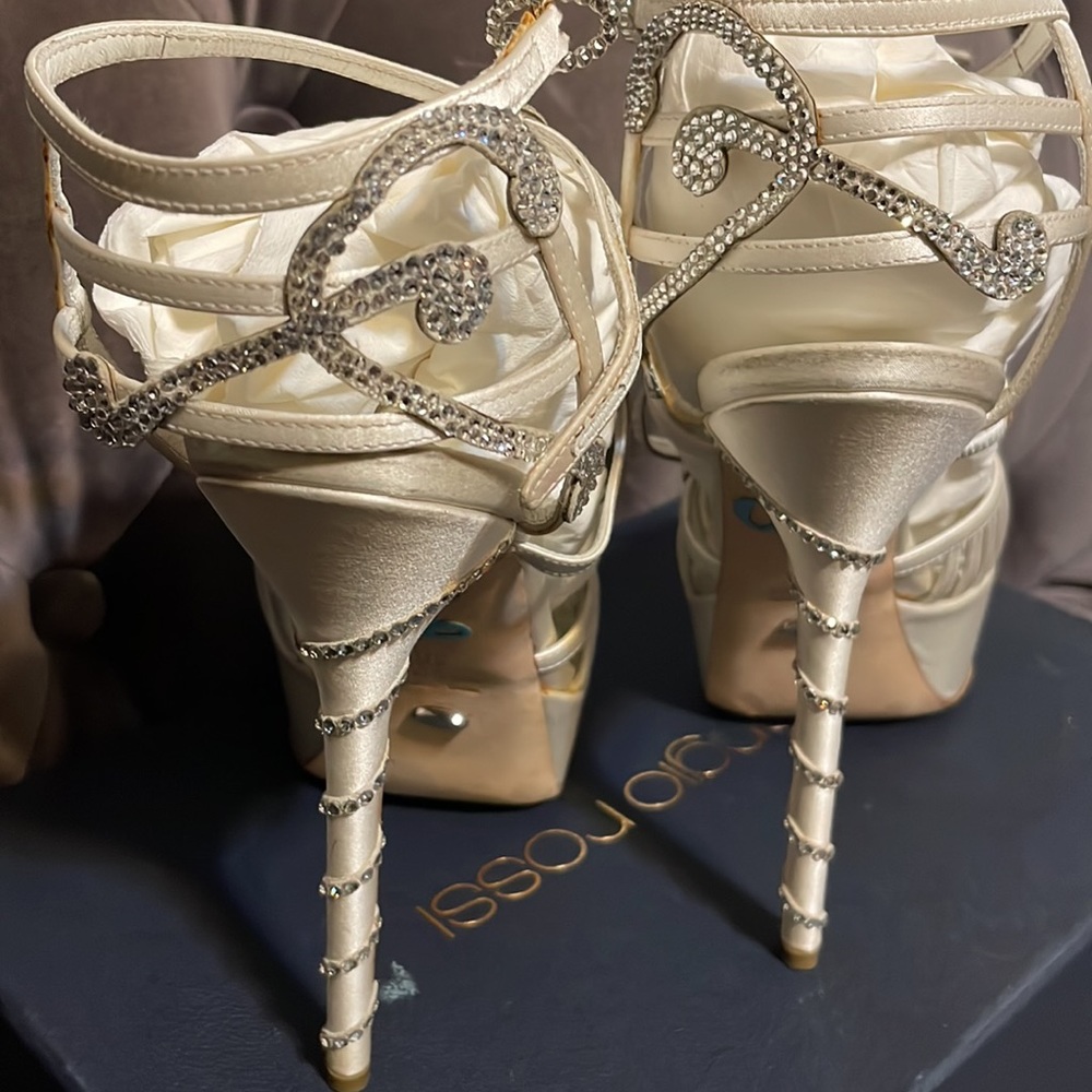 Sergio Rossi Crystal coated satin sandals/white size 38 - Picture 2 of 8